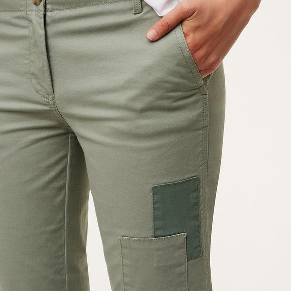 green chino pants